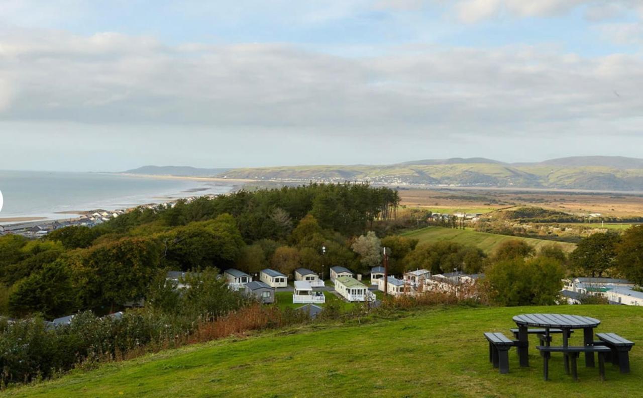 Powys 37 Hotel Borth Exterior photo